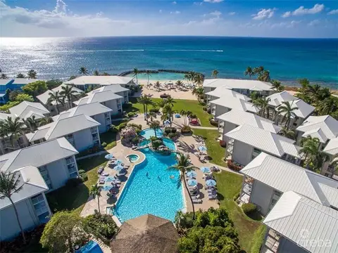 2bed/2bath Sunset Cove, Cable Included - Seven Mile Beach