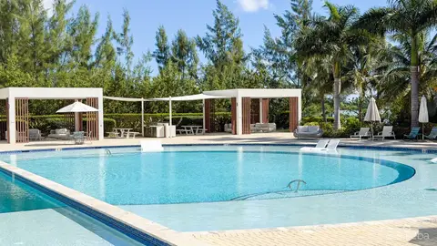 Aura Groundfloor 3 Bed Corner Condo