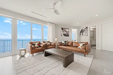 Penthouse At Point West