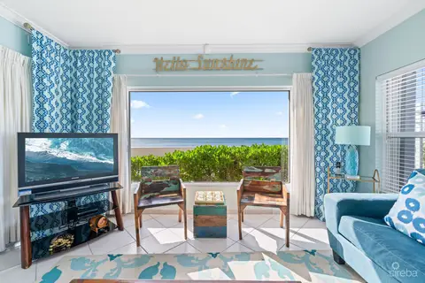 Beachfront Living  Tamarind Bay  Seven Mile Beach