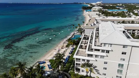 South Bay Beach Club Penthouse 36 With Parking Space - 3 Bedroom