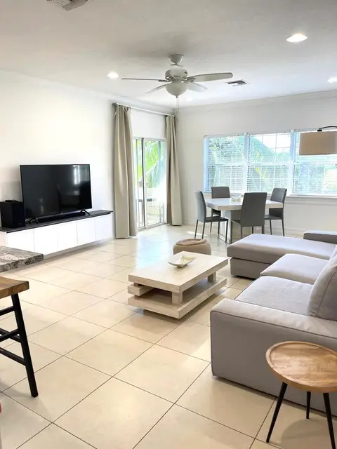 Prime Location! Fully Furnished 2 Bed 2 Bath Apartment in George Town - Available 1 July 2026