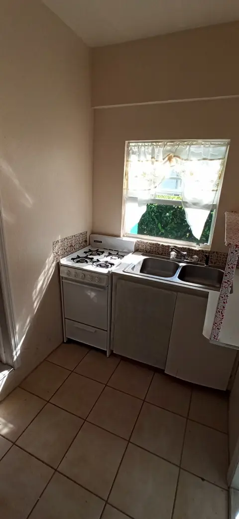 One bedroom apartment for rent