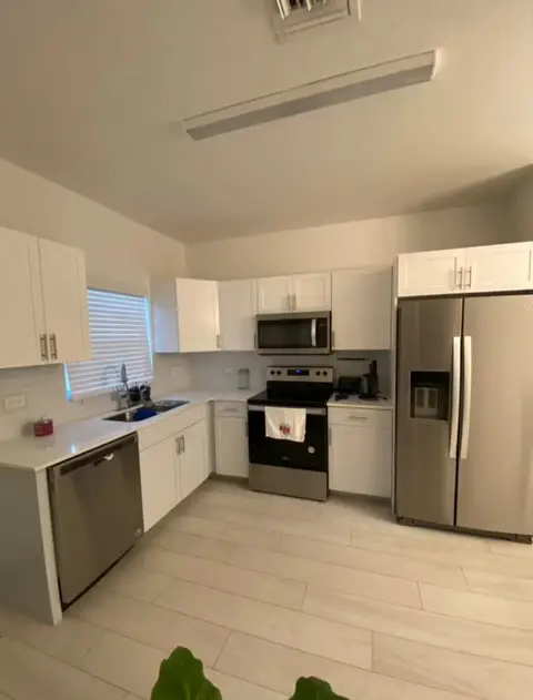 2bd/2bth Poindexter Road