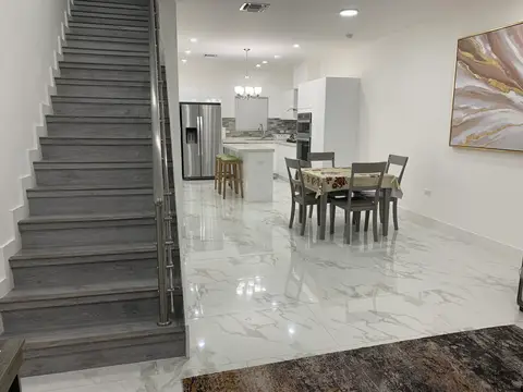 2 Bed 2.5 Bath Townhouse - City Plaza, George Town