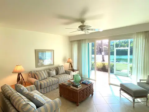 Laguna Del Mar Townhouse Seven Mile Beach