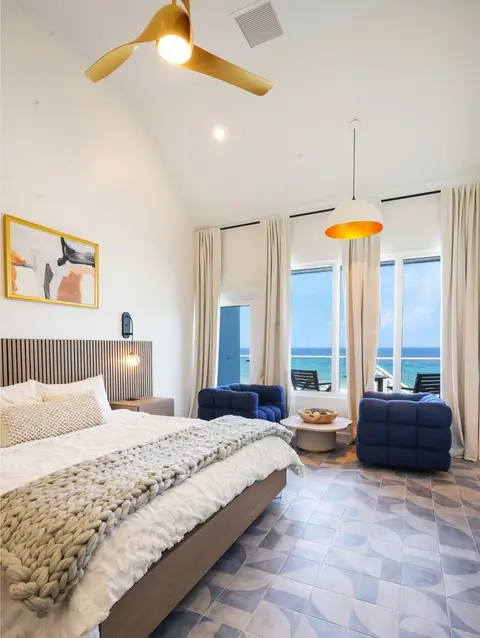 Cobalt Coast Resort - Brand New Rooms (short term)