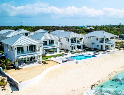 Oceans 9 Detached Home In Beachfront Resort Community