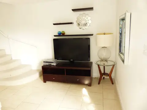2 Bed 2.5 Bath Palm Springs KYD2900 - Available July 1st