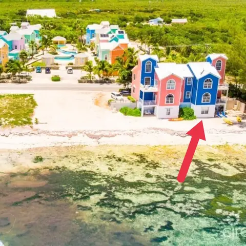 Turnkey Beach Front Home at Paradise Villas - Excellent For Vacation Rentals