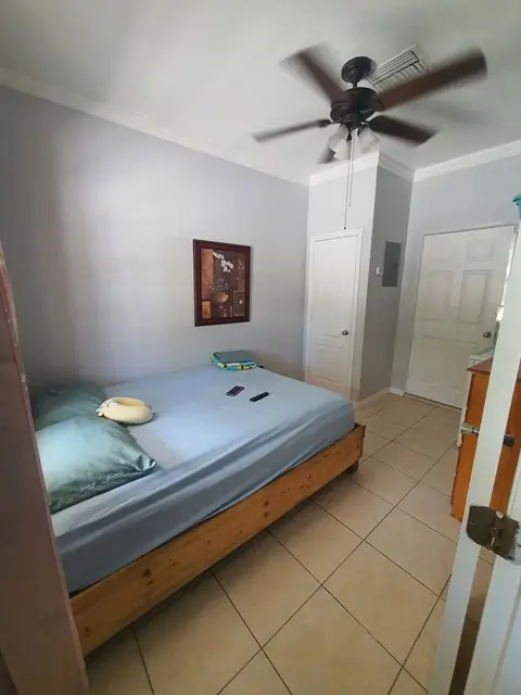 1 Bedroom 1 Bath Apartment in town $1400 available May 1st