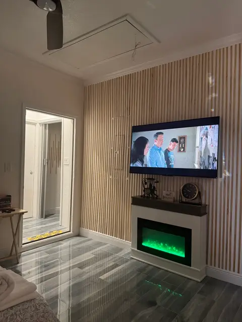 Daily/Short Term Rental -Modern, Relaxing 1 Bedroom, 1 Bath Apartment for You