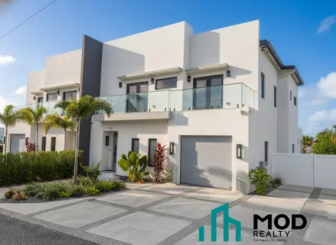 Foxtail Villas –West Bay (Up the Hill Road)