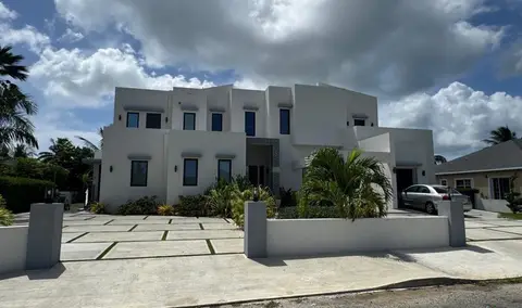 Modern Executive 4 Bedroom Home- Prospect