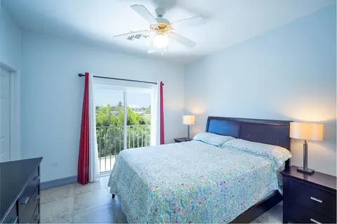 Triumph Village in SS/GT 2 bed/2.5 Bath Condo