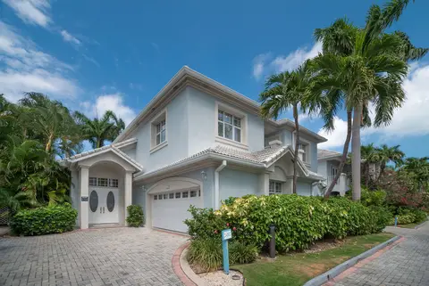 PRICE REDUCTION FOR LUXURY BRITANNIA TOWNHOME