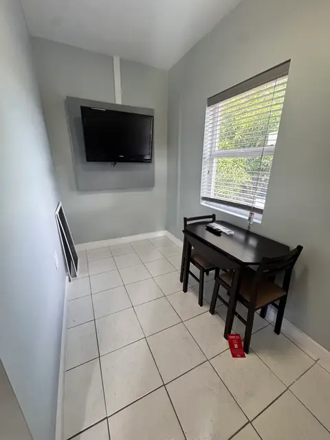 Newly Renovated Studio – All Utilities Included