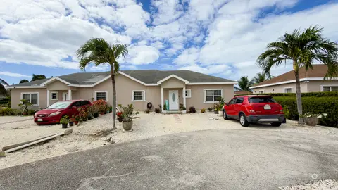 Beautiful 3 Bedroom Family Home