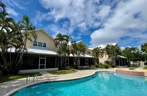 Large 2 story George Town condo