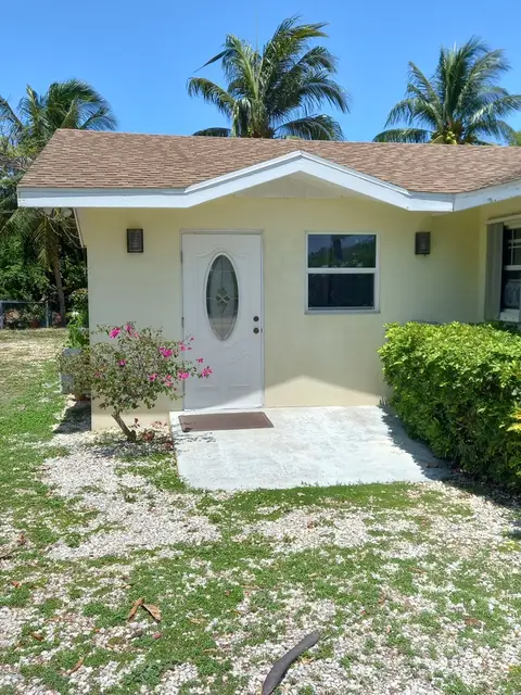 1 BED/BATH -KYD1500
