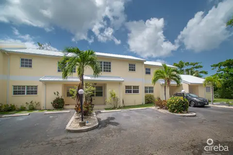 Renovated 3 Bedroom Bel Air Manor