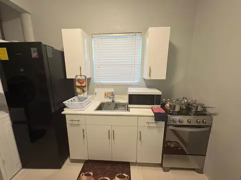 1bdrm 1bthrm all inclusive apartment for rent