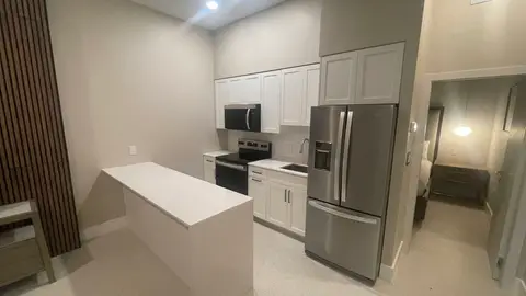 NEW MODERN 1 BED 1 BATH RED BAY