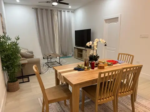 Private Bedroom & En-Suite Bath in a Modern 2-Bed Apartment