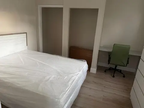 1 Bed / 1 Bath Apartment - Available 1 April 2026