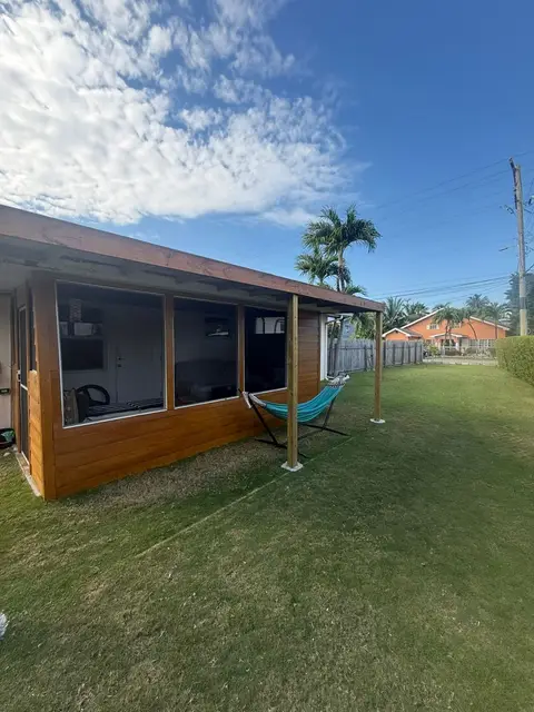 🏡 For Rent: Sweet 2BR on Crew Rd with home office and huge garden (6-Month Sublet)