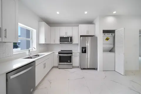 The Point at Watercourse - 1 bed