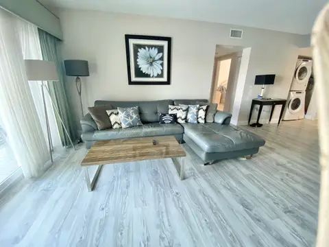 WATERWAYS, stunningly removated 2 bed 2 bath, 11 months