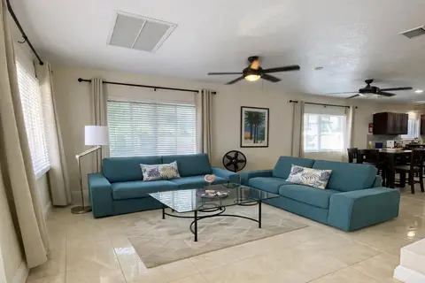 219 KYD / 260 USD Per Night / Executive Short-Term Rental /— Walk to Cricket Square (2 Bed / 2.5 Bath)