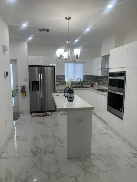 FOR RENT