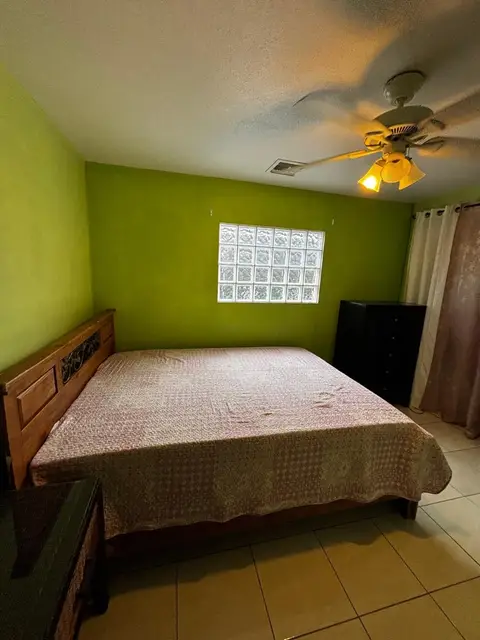 2 bedroom 1 bath for Rent on Smith Road