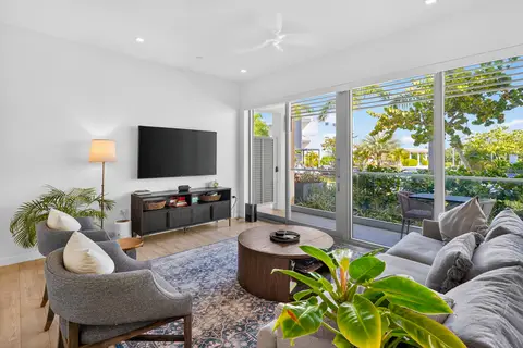 One Canal Point ground floor 2 bed, 1 bath
