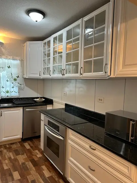 Newly Renovated Apartment for Rent in Red Bay