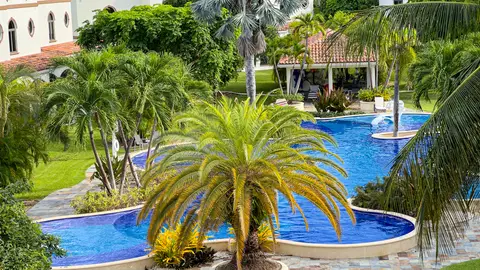 SAN SEBASTIAN - 2 BED TOWNHOUSE - SOUTH SOUND