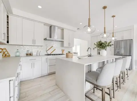 CENTURY 21 | ELEVATED, 6-BEDROOM SINGLE FAMILY HOME ON A MASSIVE PARCEL