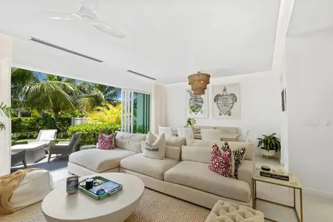 SOLARA 3 BED TOWNHOME