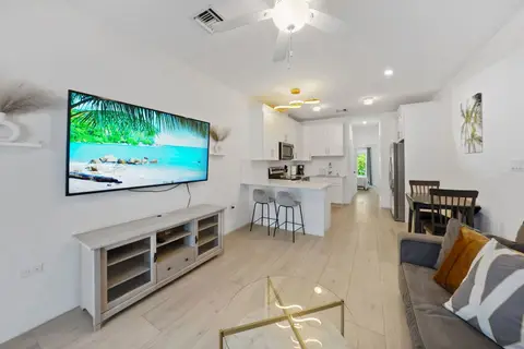 La Paidion 1 bedroom all-inclusive June 1st