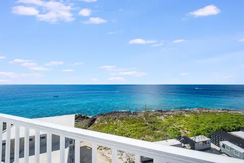 BRAND-NEW 3 BED/3 BATH CONDO AT POINT WEST