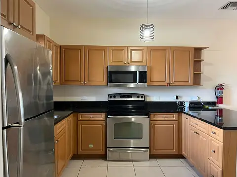 Blossoms 2 bed 1 bath Townhouse Spotts