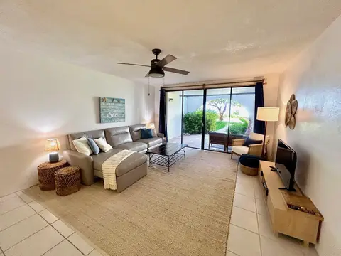 Villas Papagallo Condo - Available Immediately
