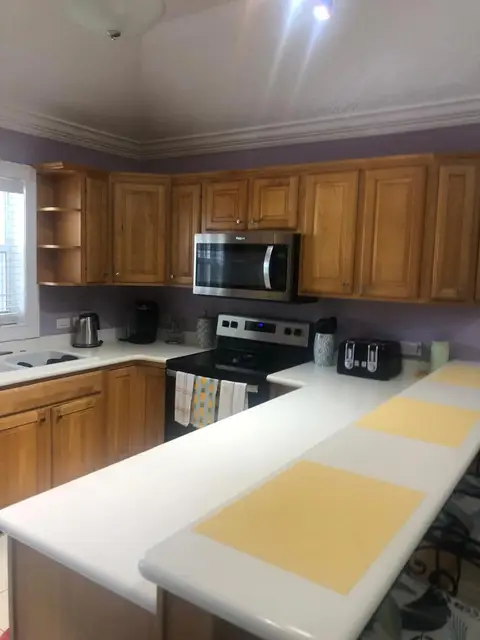 2 bed/2bath (AVAILABLE NOW)