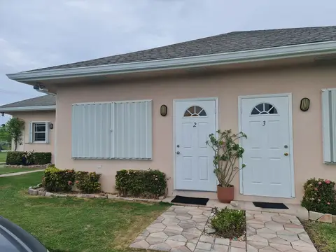 1 Bedroom 1 Bathroom (Small & Quiet Complex of 3 units)