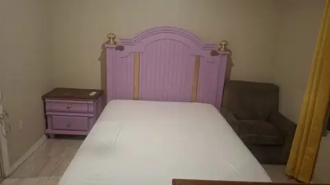 All-inclusive one bedroom for rent