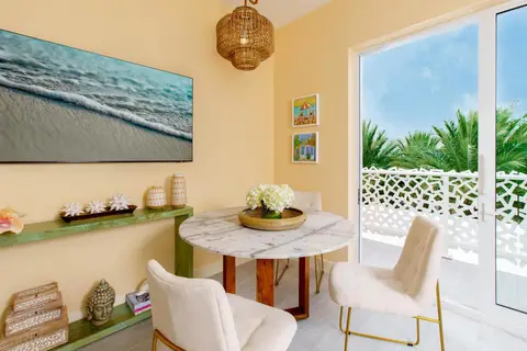 Stunning 1BR | 1BA - ALL INCLUSIVE - Short Term at The Grove!