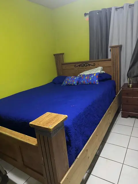 Room For Rent