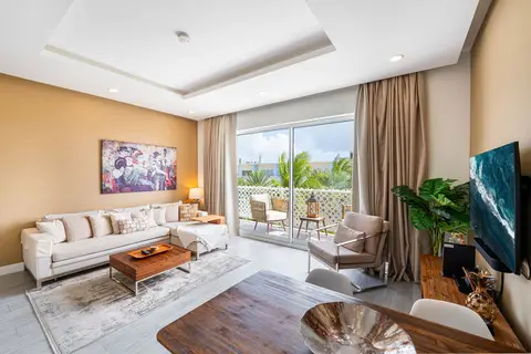 FOR SALE | VILLA GYPSY SOUL AT THE GROVE | STEPS TO SMB & RESORT-STYLE LIVING